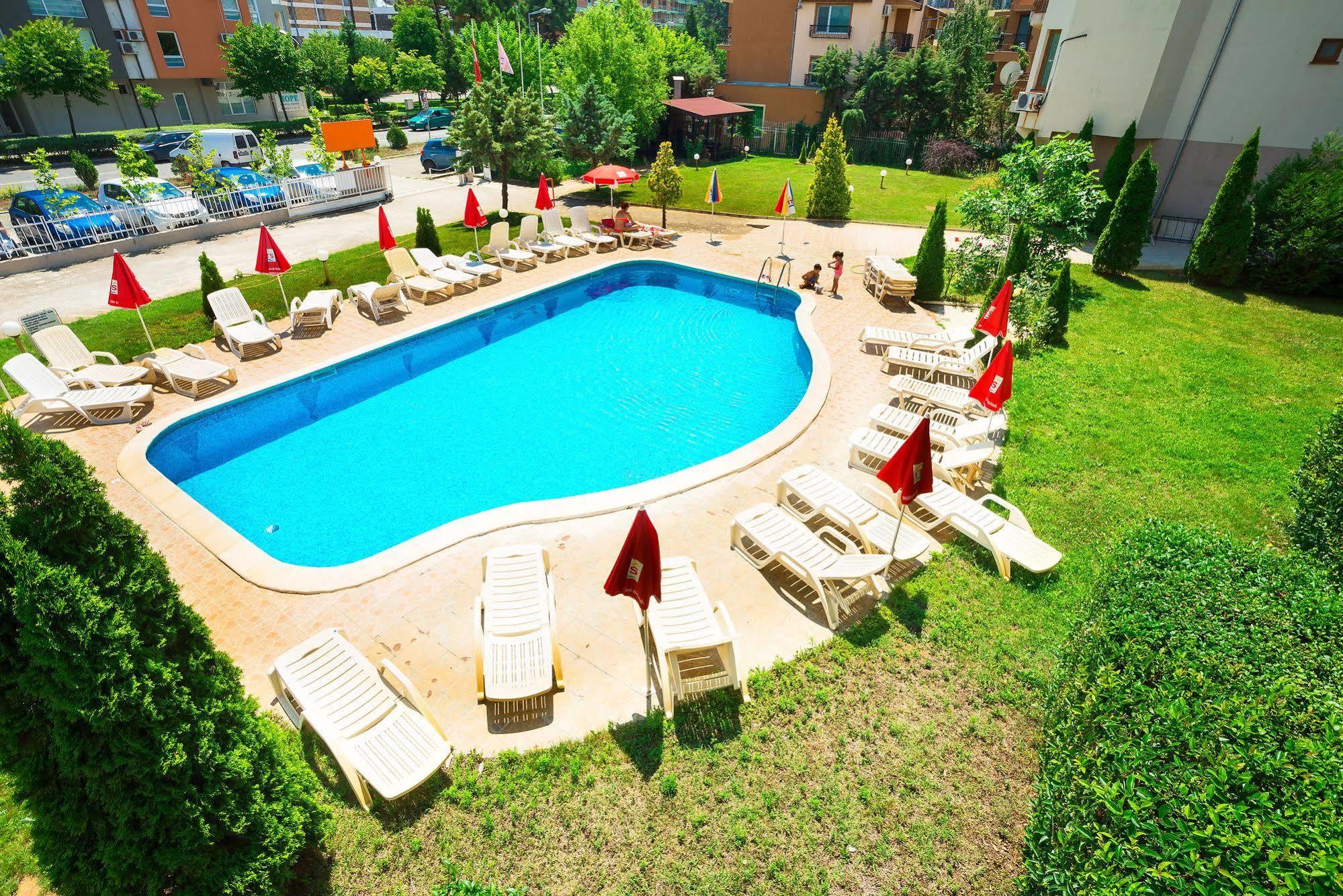 Tsb Dunes Holiday Village Sunny Beach Exterior photo